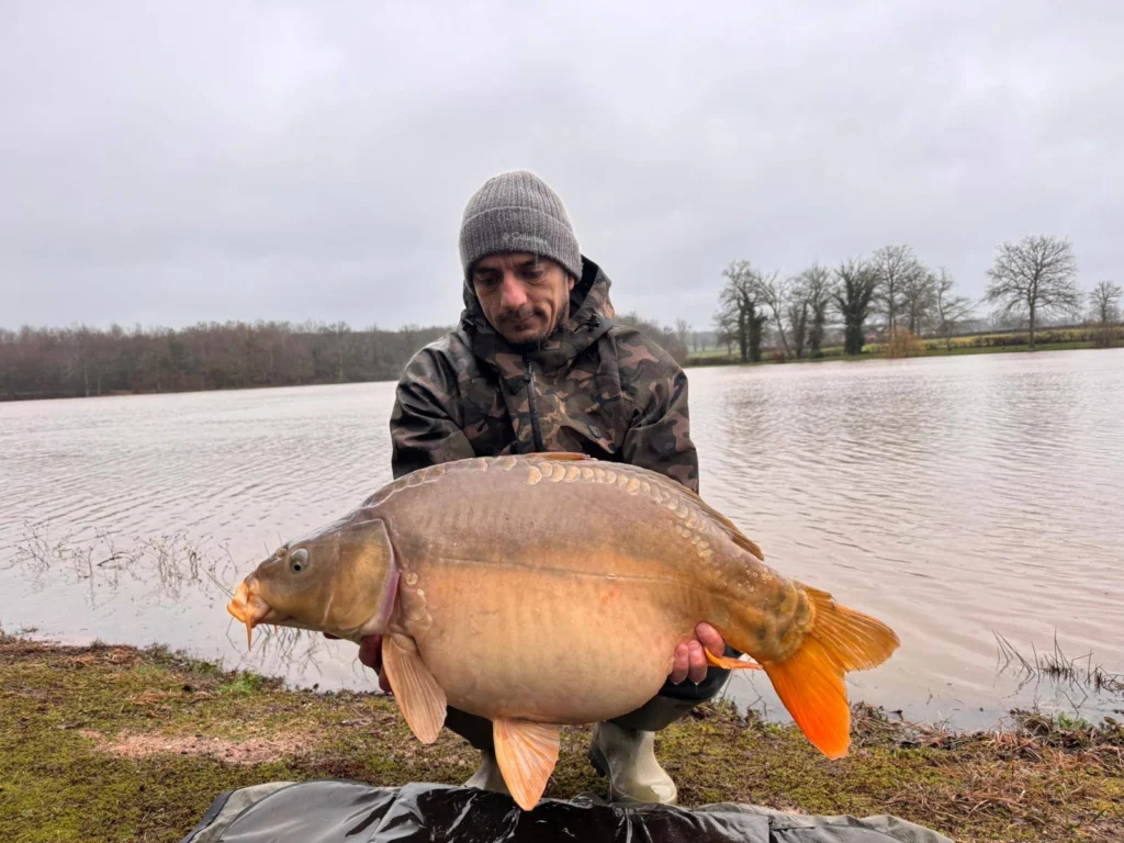 RIVALAIS 2 POSTE 1 DIGUE...