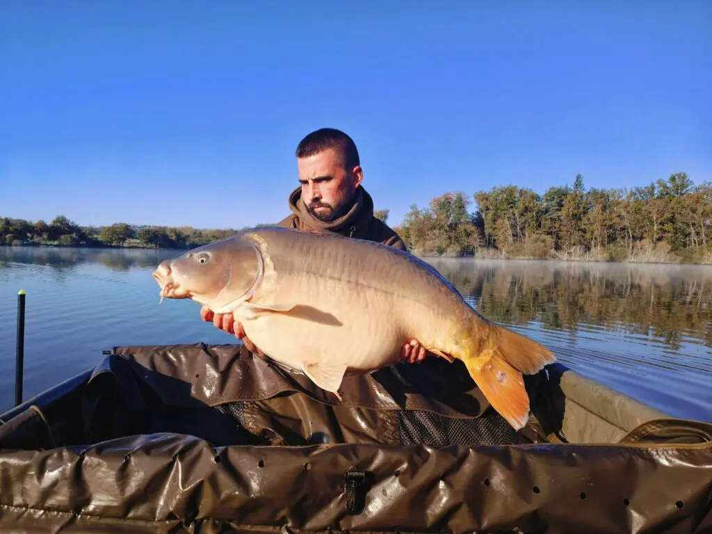 Ce soir on reste sur le poste H...non on va c...